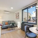 & Deco Eixample Apartman Barcelona